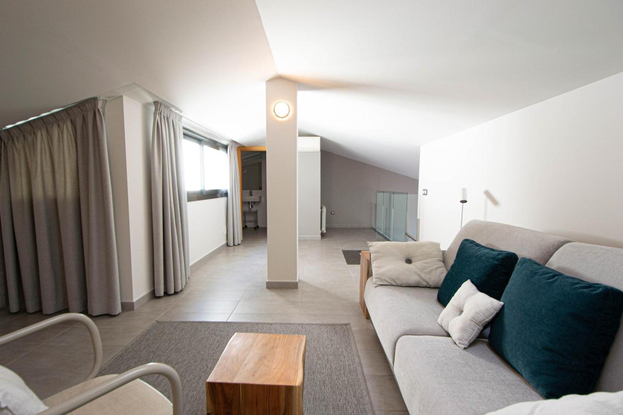 Apartaments Terraza Figueres Фігерас Екстер'єр фото