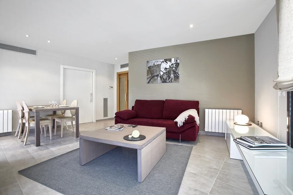 Apartaments Terraza Figueres Фігерас Екстер'єр фото